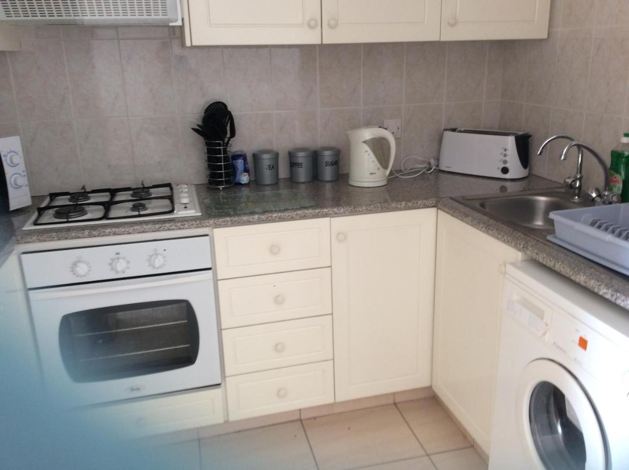 Kato Apartament